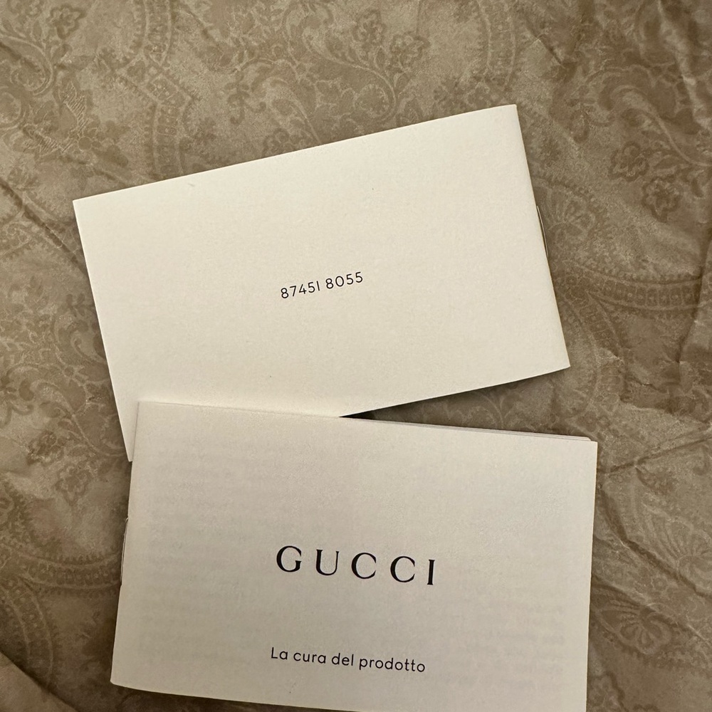 Gucci chunky leather Gg supreme canvas low top tennis shoes - Picture 4 of 16